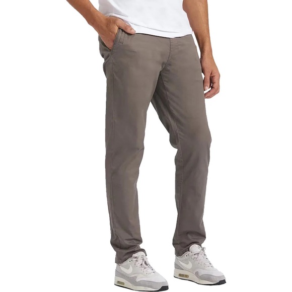 VUORI Collins Stretch Chino Pants Men’s Cocoa Color Size 30 - Picture 1 of 12